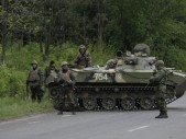 Вчера вечером, 13 мая, стало известно о том, что в засаде, организованной ополченцами у села Дмитровка под Краматорском, была уничтожена колонна Национальной гвардии. Погибло более 20 военнослужащих, была уничтожена вся техника — два бронетранспортёра и два грузовика с пулемётами. Со стороны ополчения тоже были потери — один убитый и один раненый. Правительственные силы и поддерживающие […]