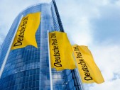 В Германии работники концерна Deutsche Post организовали предупредительную забастовку, требуя пересмотра тарифных соглашений и повышения заработной платы. Накануне по всей стране забастовали около 3400 почтальонов, в результате чего адресатам не было доставлено 2,4 млн писем и более 100 тыс. бандеролей и посылок. Как сообщил представитель профсоюза работников сферы услуг Verdi, стачки затронули западногерманские федеральные земли […]