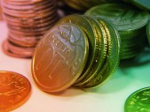 Инфляция в РФ в мае 2013 года оказалась выше ожиданий аналитиков. По данным Федеральной службы государственной статистики, рост цен составил 0,7% после 0,5% в апреле, 0,3% в марте, 0,6% в феврале и 1,0% в январе, В годовом выражении инфляция составила 7,4% — передаёт Интерфакс. Напомним, что по оценке Минэкономразвития инфляция в мае должна была составить 0,5—0,6% […]