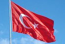 3 февраля в столице Турции Анкаре состоялся антиправительственный митинг. На акцию протеста, проходившую в центре города, собралось порядка десяти тысяч человек. Среди протестовавших было около 60 депутатов оппозиционной Народно-республиканской партии.
