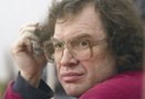 В своем видеоблоге Сергей Мавроди, создатель самой знаменитой российской финансовой пирамиды «МММ», заявил, что хочет создать новый проект «МММ-2011 - мы можем многое».
