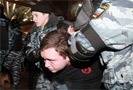 Более 1000 человек задержаны сегодня в Москве во время столкновений между националистически настроенными «фанатами» и выходцами с Кавказа, сообщил начальник управления информации общественных связей столичного ГУВД Виктор Бирюков.