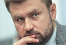 Тема коррупции за последние 20 лет приобрела особую актуальность. Практически ежедневно в СМИ появляются сообщения о фактах взяточничества, получения чиновниками «откатов» и отмывании денег. О причинах, породивших коррупцию и положении дел с ней в России Рабкор.ру побеседовал с председателем Национального антикоррупционного комитета России Кириллом Кабановым.