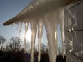 В Петербурге на проспекте Стачек жертвой глыбы льда, упавшей с крыши дома, стал 6-летний мальчик. Это уже третья смерть, связанная с плохой уборкой города от снега.