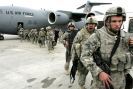 Власти Киргизии пригрозили закрыть американскую военную базу «Манас», если Великобритания не выдаст им Максима Бакиева. Об этом заявил временный вице-премьер страны Азимбек Бекназаров.
