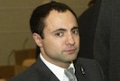 Басманным районным судом Москвы вынесено постановление о наложении ареста на два земельных участка, принадлежащих подозреваемому в мошенничестве депутату Ашоту Егиазаряну.