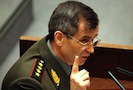 По мнению главы МВД РФ Рашида Нургалиева, правильной формой обращения граждан к сотруднику органов внутренних дел после преобразования милиции в полицию будет «господин полицейский». Об этом он сказал, отвечая на вопрос журналистов в Совете Федерации.