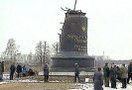 Владимир Белашев, обвиняемый в соучастии в подрыве памятника Николаю II и минировании памятника Петру I работы Зураба Церетели в 1997 году, отпущен под подписку о невыезде.
