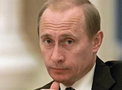 Глава правительства России Владимир Путин встретился с губернатором Псковской области Андреем Турчаком. Премьер-министр обратил внимание губернатора на необходимость увеличения инвестиций в уставной капитал и решение проблем безработицы в области.