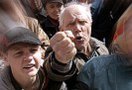Согласно опросу Фонда общественного мнения, проведенному в ноябре 2010 года, 35% респондентов заявили, что недовольны властью и готовы участвовать в акциях протеста.