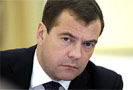 Президент России Дмитрий Медведев  заявил, что будет увольнять тех губернаторов, которые не смогут справиться с безработицей и задолженностью по зарплате в своем регионе – причем «независимо от заслуг».