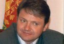 Коммунисты опровергли заявление губернатора Краснодарского края Александра Ткачева о том, что он никогда не был членом КПРФ, прозвучавшее в эфире программы "Познер" на Первом канале.