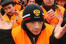 Экономика России нуждается в легализации и социализации иммигрантов, включая облегченное предоставление гражданства. К такому заключению пришли специалисты Центра экономических исследований Института глобализации и социальных движений (ИГСО).