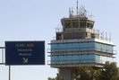 В Испании профсоюзы работников Управления аэропортами и воздушным транспортом (AENA) определились с датами, когда они будут проводить 24-часовые общенациональные забастовки. Ближайшая из них состоится в праздничные дни Пасхи.
