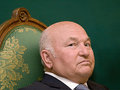 Бывший мэр Москвы Юрий Лужков не намерен покидать Российскую Федерацию. Отвечая на вопрос журнала о возможном принуждении к эмиграции из-за угрозы уголовного преследования, Лужков заявил, что считает Москву своей родиной и совместно с женой принял решение - даже их дети останутся россиянами. Более того, Лужков намерен возглавить общественное демократическое движение.