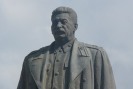 Памятник Иосифу Сталину демонтировали минувшей ночью с центральной площади в грузинском городе Гори. Площадь будет названа в честь «погибших героев в войне с Россией в августе 2008 года».