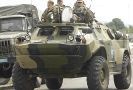 Формирование в Вооруженных силах России объединенных стратегических командований (ОСК), которые придут на смену четырем военным округам, досрочно завершено, сообщил в пятницу министр обороны России Анатолий Сердюков.