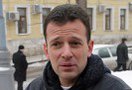 Добровольное общество содействия армии, авиации и флоту (ДОСААФ) России и движение «Наши» с нового года запускают совместный проект по привлечению «трудной молодежи» к занятиям спортом и техническим творчеством.