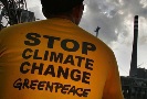 Greenpeace подает иск в суд на власти Великобритании. Экологи требуют запретить добычу нефти на континентальном шельфе этой страны