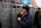 Сегодня в Москве и Санкт-Петербурге прошли очередные митинги «несистемной оппозиции», более известные как «Марш несогласных». На них присутствовали Людмила Алексеева и Эдуард Лимонов, а также другие известные политики.
