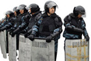 2-ой батальон ОМОНа ГУВД Москвы погряз в коррупции. Бойцы охраняют воров в законе, участвуют в рейдерских захватах. Все это им сходит с рук, потому что они готовы выполнить любую задачу, поставленную руководством МВД. Об этом рассказали бойцы 2-ого батальоно ОМОНа. Рассказ вышел 1 февраля 2010 год в номере журнала “The New Times”.