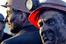 Члены семей шахтеров, погибших при взрыве на шахте «Распадская» в Кузбассе получат по 1 млн рублей материальной помощи. Соответствующее распоряжение подписал премьер-министр России Владимир Путин.
