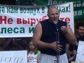 Задержанные по делу о нападении на химкинского эколога Константина Фетисова могут быть также причастны к избиению журналиста Михаила Бекетова и адвоката Евгения Боброва. Накануне милиционеры задержали предполагаемых организаторов и участников нападения, в рамках расследования инцидента в администрации подмосковных Химок прошли обыски.