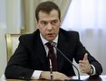 За катынскую трагедию «отвечает Сталин и его приспешники», заявил президент РФ Дмитрий Медведев польским СМИ накануне своего визита в Варшаву.