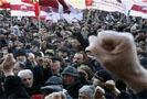 21 декабря 2009 года в Кутаиси прошла акция протеста грузинской оппозиции против сноса мемориала славы участникам Великой Отечественной войны. В акции приняло участие около 300 человек. Участники митинга потребовали восстановления мемориала славы, взорванного двумя днями ранее, 19 декабря по решению властей.