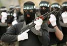 Палестинские боевики застрелили четверых израильских мирных жителей на Западном берегу Иордана. Происшествие случилось накануне начала мирных переговоров по урегулированию на Ближнем Востоке.