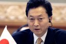 Премьер-министр Японии Юкио Хатояма ушел в отставку. 63-летний политик не смог выполнить свое обещание о ликвидации американской военной базы на острове Окинава, данное им накануне выборов, что вызвало падение доверия к правительству премьера у японских граждан.