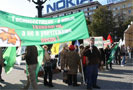 9 сентября в 15.00 активисты Движения в защиту Химкинского леса и сочувствующие им собрались на Славянской площади у памятника Кириллу и Мефодию в Москве, чтобы передать в приемную Президента РФ петицию.