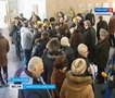 Голодовка, объявленная 21 февраля кандидатами в депутаты Городского совета города Лермонтова, продолжается. В знак протеста против незаконного отстранения от выборов несколько кандидатов оккупировали здание мэрии и объявили голодовку. Полиция отказалась выполнять приказ о «зачистке» здания и поддержала протестующих. Состоявшиеся 22 февраля переговоры протестующих с представителями областной администрации провалились.