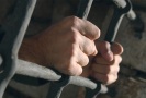 Активистам арт-группы «Война» Леониду Николаеву и Олегу Воротникову, задержанным в Москве и находящимся под арестом в Петербурге, предъявлены обвинения по статье УК РФ «хулиганство».