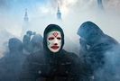 Произошедшие беспорядки на Манежной площади не являются социальным протестом. Но они вызваны неудовлетворенностью значительной части столичной молодежи своим экономическим положением.