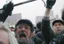 Несколько десятков пенсионеров в пятницу на несколько минут перекрыли Красный проспект в Новосибирске во время пикета против введения с 1 января 2011 года ограничения на бесплатный проезд в общественном транспорте для льготников области.