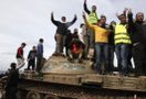 Сторонники главы Ливии Муамара Каддафи потеряли контроль над большей частью территории страны. По всей видимости, последний оплот режима – столица государства, г. Триполи.