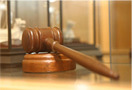 В среду (10 февраля 2010 года) Гагаринский суд Москвы признал правоту Юрия Лужкова к сопредседателю партии «Правое дело» Леониду Гозману и радиостанции «Русская служба новостей». Судья удовлетворил иск столичного мэра. Теперь Гозман и радиостанция должны выплатить столичному мэру по 50 тысяч рублей. Во столько мэр оценил моральный ущерб.