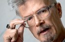 Среди организаторов митингов оппозиции на Триумфальной площади начались серьезные разногласия. Одни из главных заявителей акции «Стратегия-31» Константин Косякин и Эдуард Лимонов выразили недовольство тем, что глава Московской Хельсинкской группы Людмила Алексеева в одиночку согласовала с властями нынешнюю акцию, приняв условие властей об ограничении количества участников до 800 человек.