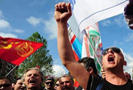 28 января 2010 года молодежное политическое движение «Молодая Италия» (Giovane Italia), партии «Народ свободы» правящего премьер-министра Италии Сильвио Берлускони начало акции протеста против закрытия в стране заводов Fiat и увольнения 30 тысяч сотрудников. Демонстрации проходят в 30 городах страны.