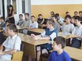 Прокуратура Мильковского района Камчатки опротестовала приказы по средним общеобразовательным школам, позволяющие привлекать учеников к уборке классов, проверке санитарного состояния и другому, не предусмотренному программой труду.