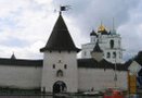 Башни псковского кремля, сгоревшие при пожаре, который произошел накануне, восстановят до конца 2010г. Такую задачу перед властями псковской области поставил ее губернатор Андрей Турчак.