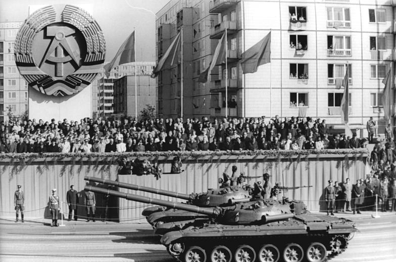 Молодежный университет современного социализма проводит беседу на тему: ВОСТОЧНАЯ ГЕРМАНИЯ ПОСЛЕ ВТОРОЙ МИРОВОЙ ВОЙНЫ. Часть II. КРИЗИС 1953 ГОДА   25 МАЯ (четверг) в 19.00 докладчик: Е.И. Живинин Беседа проводится в Библиотеке №50 (ул. Октябрьская, д. 103, корп. 1)     План доклада: I. Ситуация в ГДР на начало 1952 года: политика, промышленность, сельское хозяйство. […]